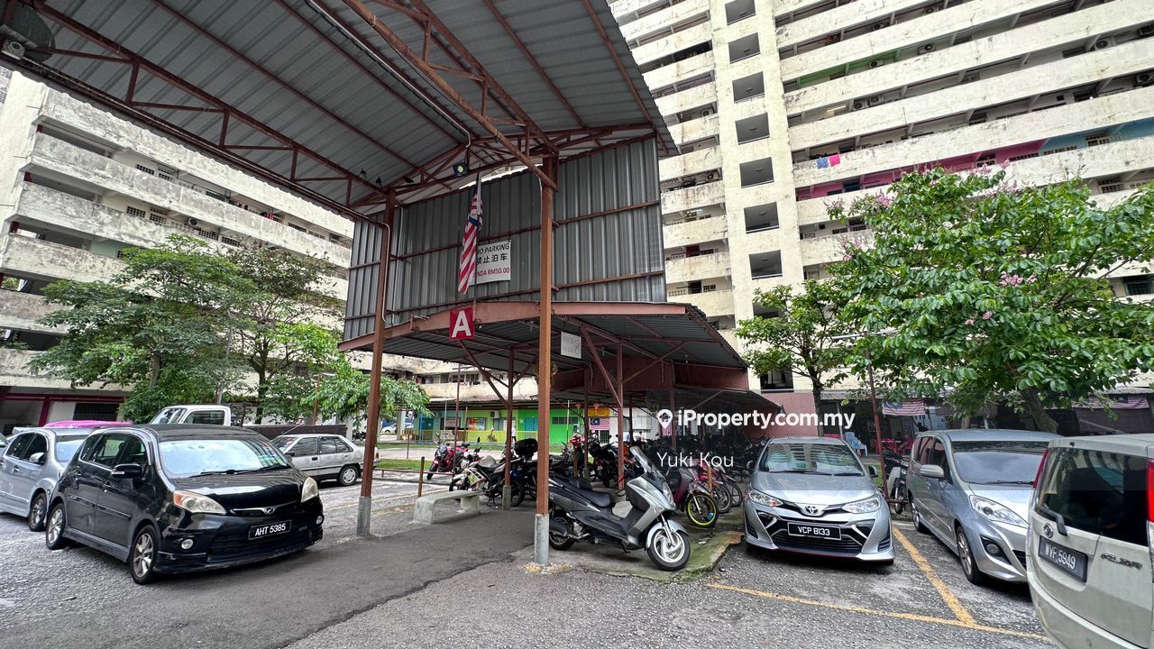 Suria Magna Apartment 2 bedrooms for sale in Kepong, Kuala Lumpur