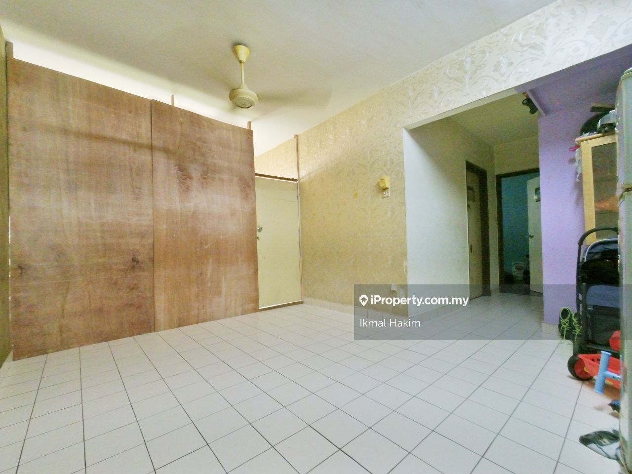 Rumah Pangsa Kayu Ara Flat 3 bedrooms for sale in Petaling Jaya ...