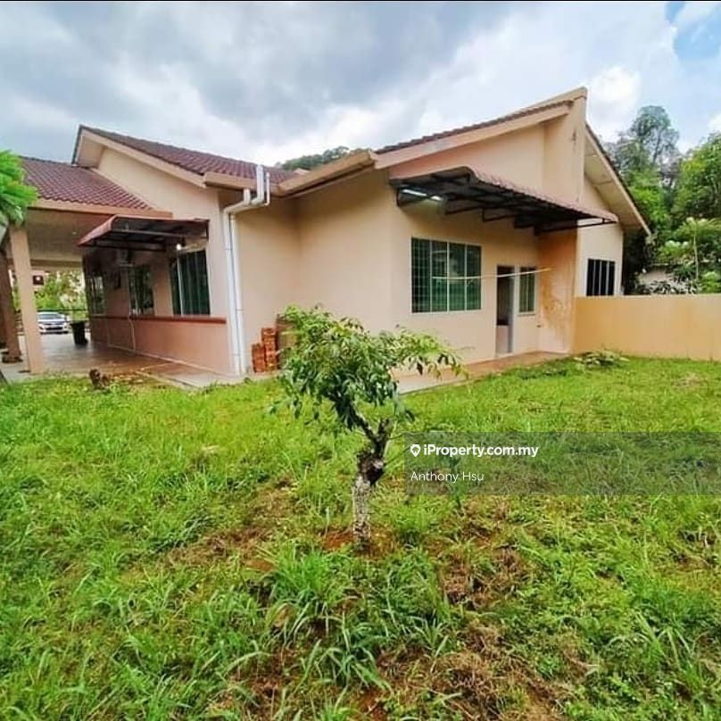 Value Buy 10 Pts Semi D Taman Beverly Batu 13 Kuching Semi Detached House 3 Bedrooms For Sale Iproperty Com My