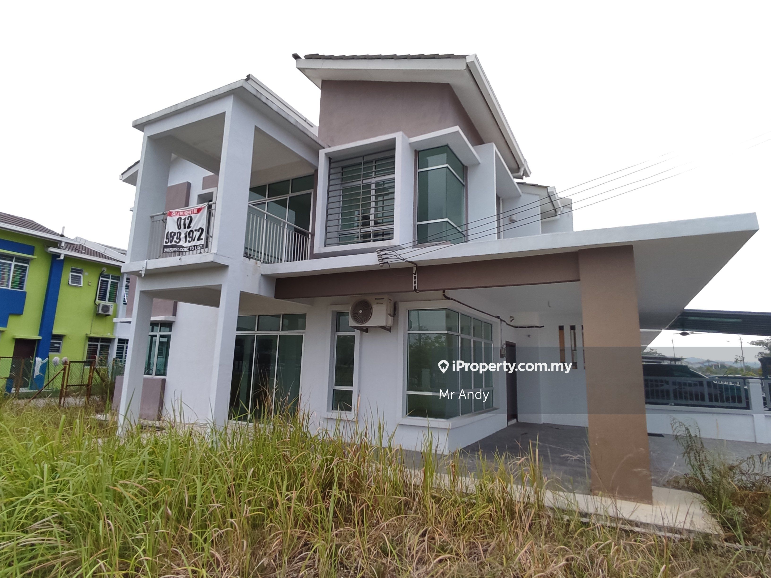 Bandar hillpark, Bandar Puncak Alam Corner lot 2sty Terrace/Link House 4 bedrooms for sale