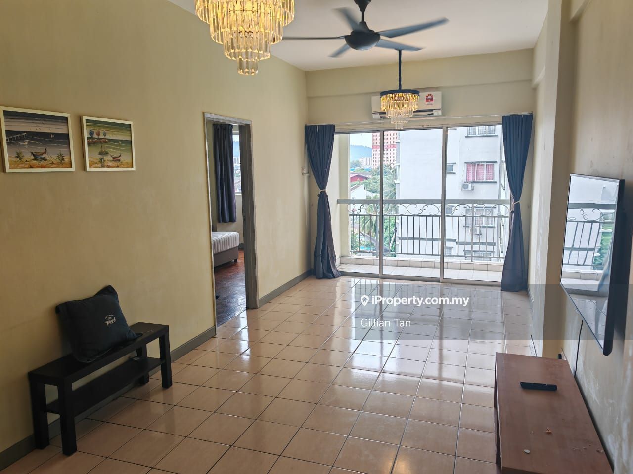 Kojaya Ampang Corner lot Condominium 4 bedrooms for rent in Ampang