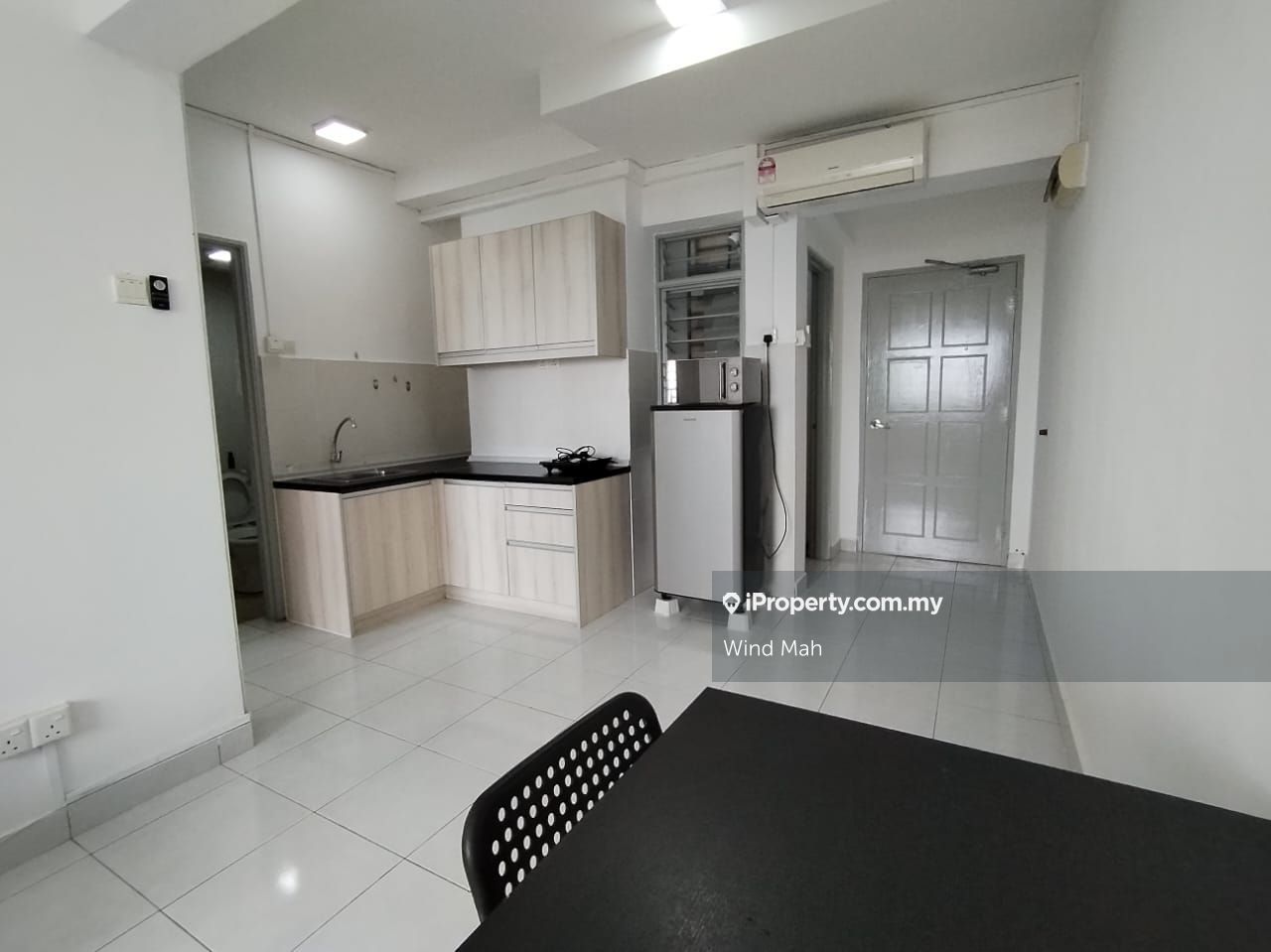 Main Place Residence Serviced Residence 1 bedroom for sale in Subang