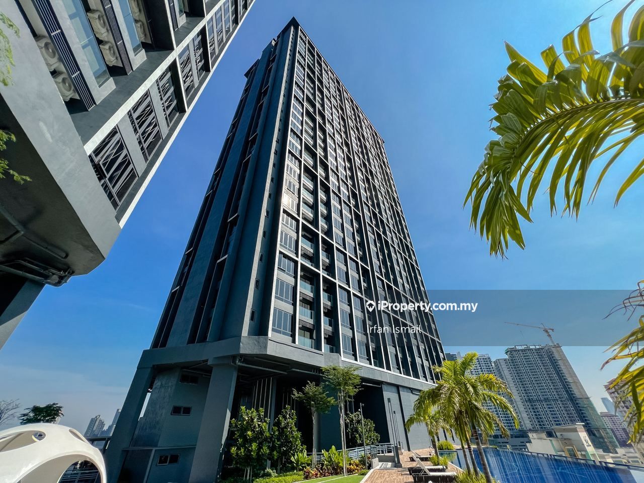 Aera Residence Corner lot Serviced Residence 3 bedrooms for sale in ...