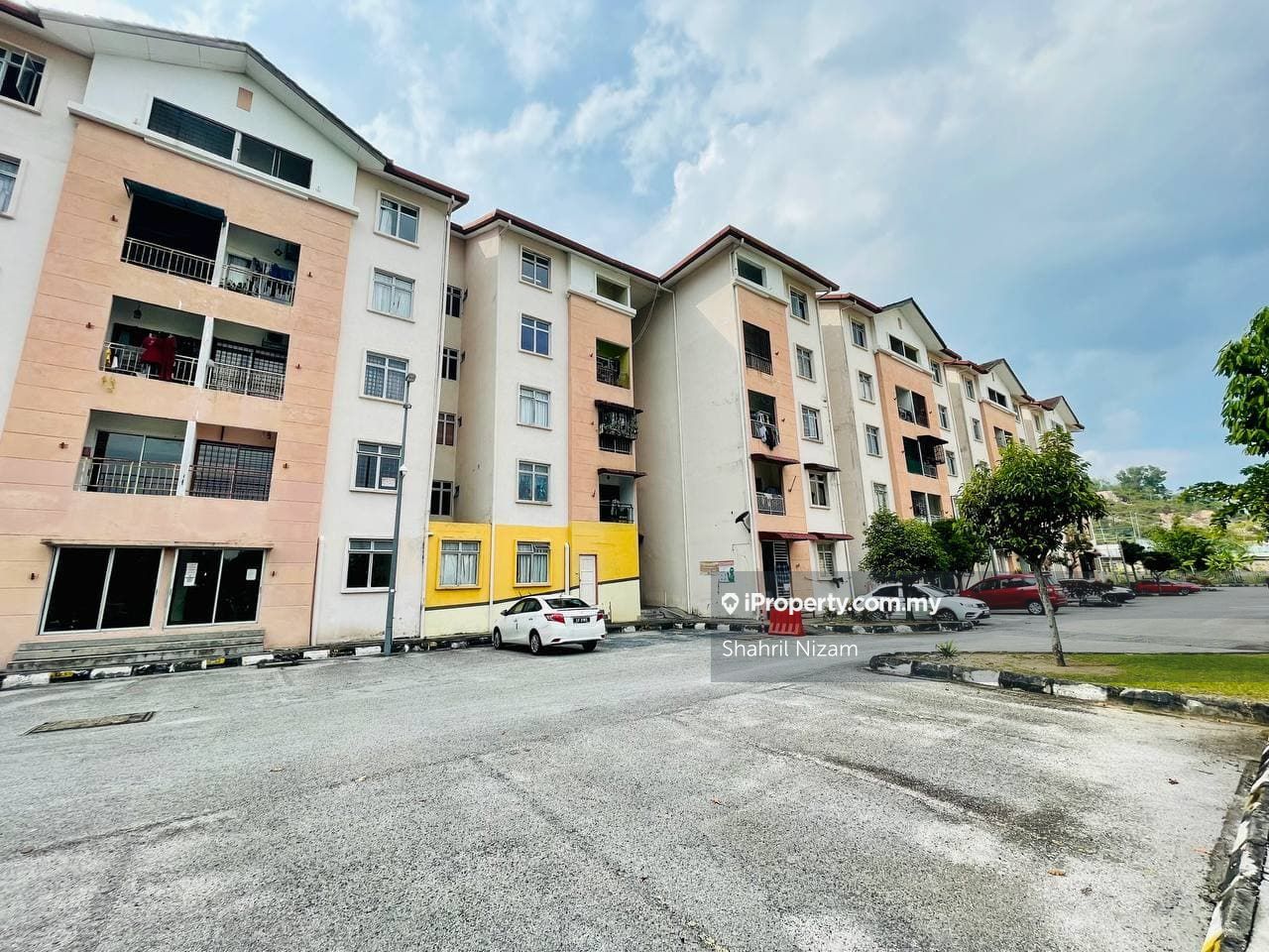 Resak Apartment Apartment 3 Bedrooms For Sale In Shah Alam Selangor Iproperty Com My