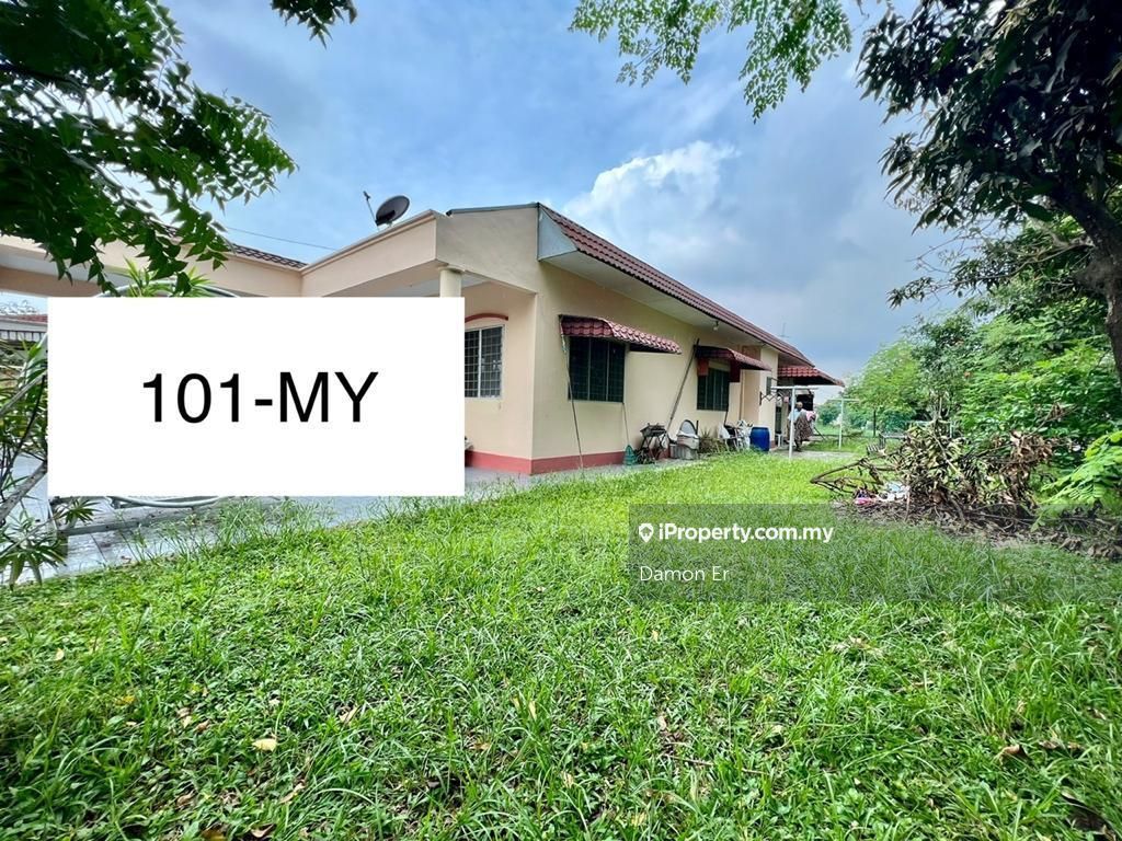 Taman Chi Liung Klang, Klang 1sty Terrace/Link House 4 bedrooms for