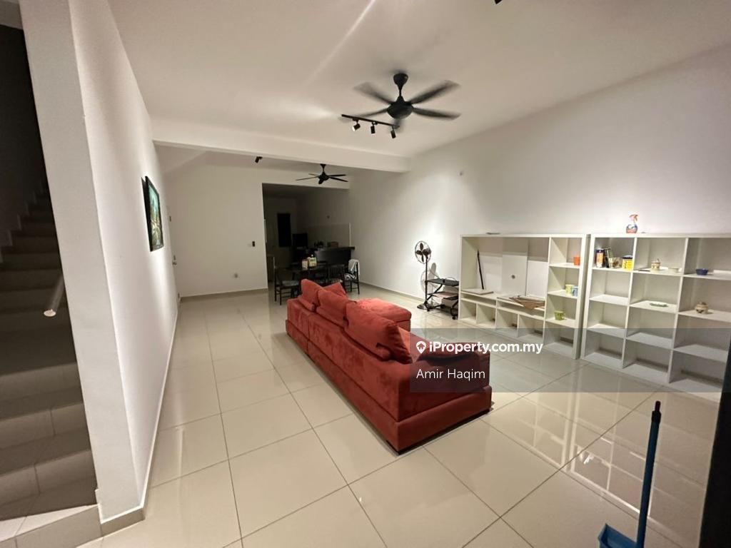 Tiara Sendayan, Bandar Sri Sendayan Intermediate 2sty Terrace/Link