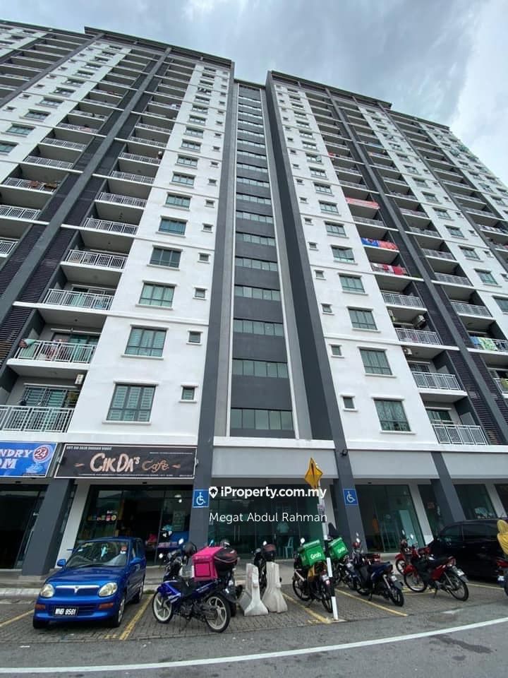 Ria Amaniah Mulia Apartment 3 bedrooms for sale in Batu Caves