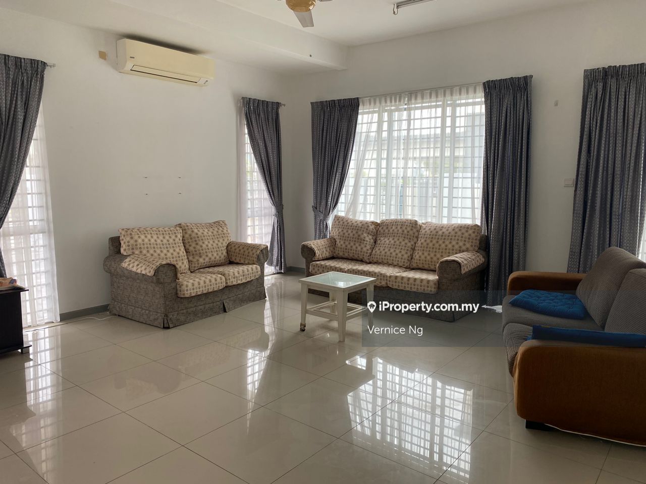 Villa Avenue, Equine Park, Sunway Eastwood, Seri Kembangan Intermediate