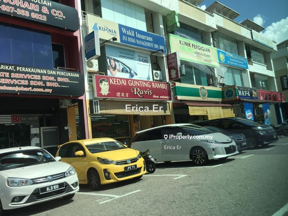 1st Floor Of 3 Storey Terrace Shoplot Taman Daya Facing Main Road Taman Daya Johor Bahru Intermediate Office For Rent Iproperty Com My
