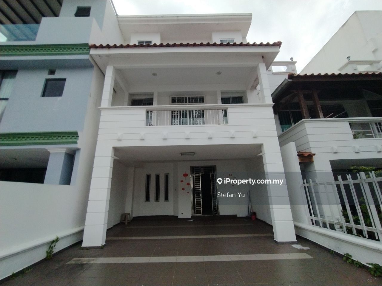 Jalan Sutera Kuning 19, Taman Sutera , Johor Bahru Intermediate 3sty