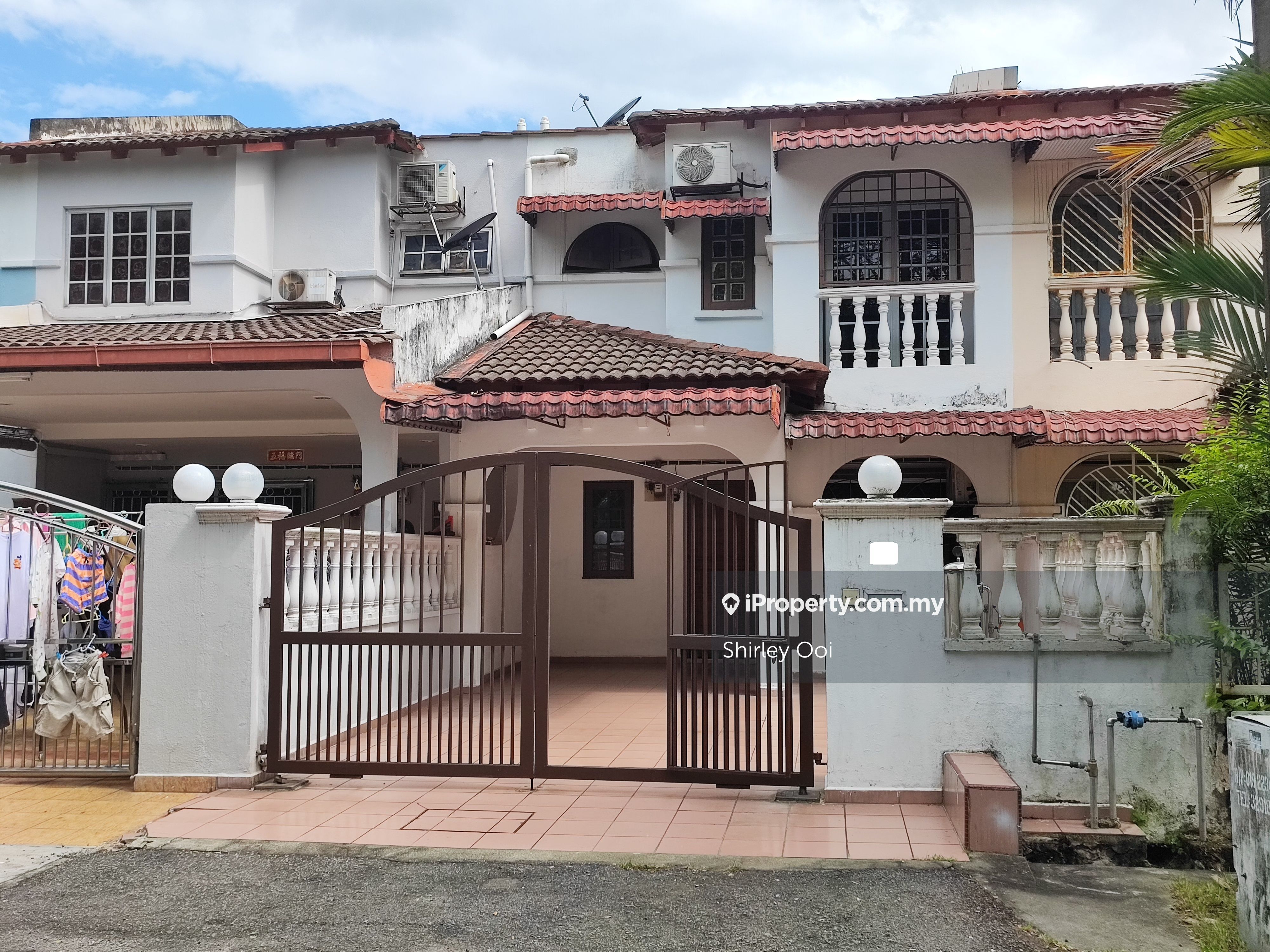 Taman Wawasan, Puchong Intermediate 2sty Terrace/Link House 4 bedrooms