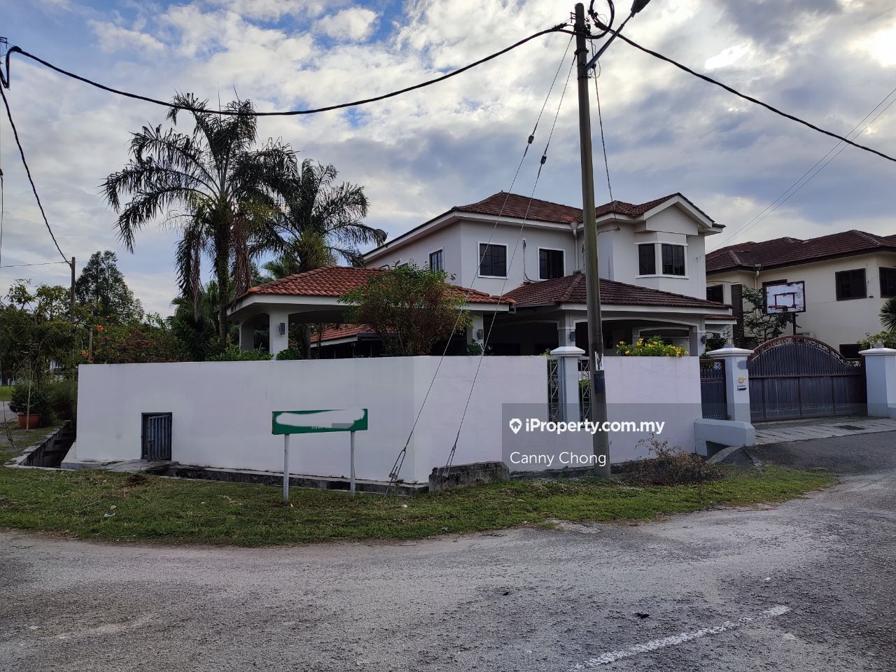 Bandar Baru Sri Klebang, Chemor Corner Lot Bungalow 5 Bedrooms For Sale ...