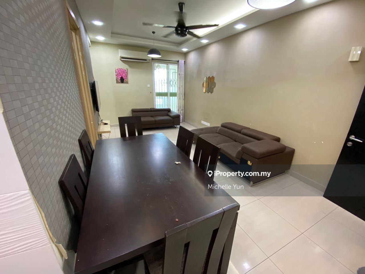 Saville Melawati Serviced Residence 3 bedrooms for rent in Taman Melawati, Kuala Lumpur