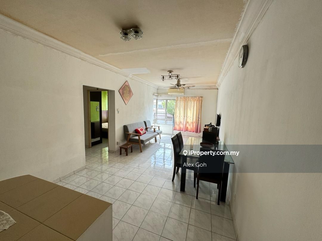 SD Tiara Apartment Apartment 3 bedrooms for sale in Bandar Sri ...