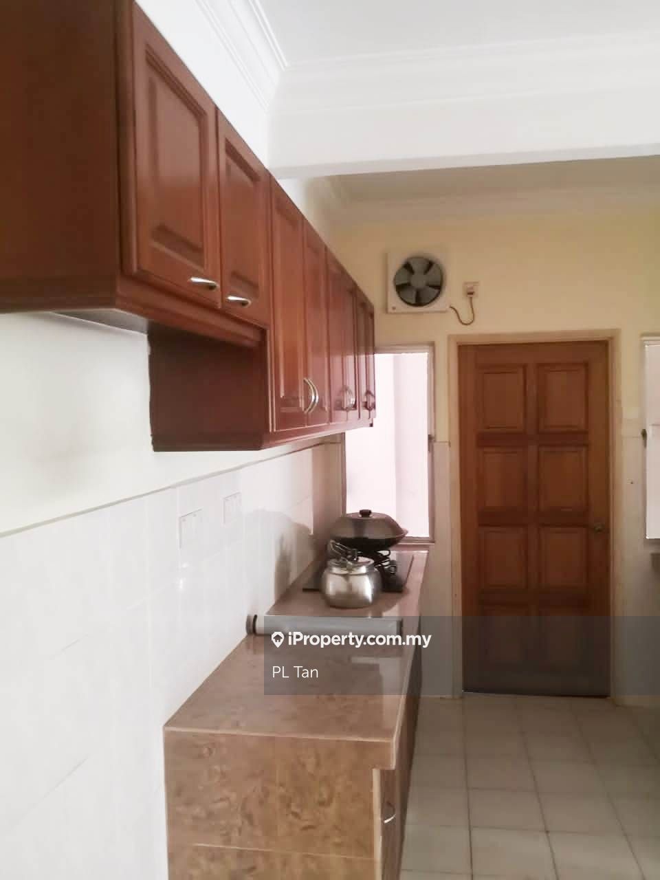 Vista Indah Putra, Taman Bayu Perdana, Klang for sale RM330000