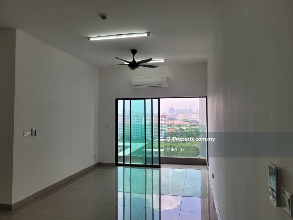 Twin Residences Serviced Residence 4 bedrooms for sale in Puchong ...