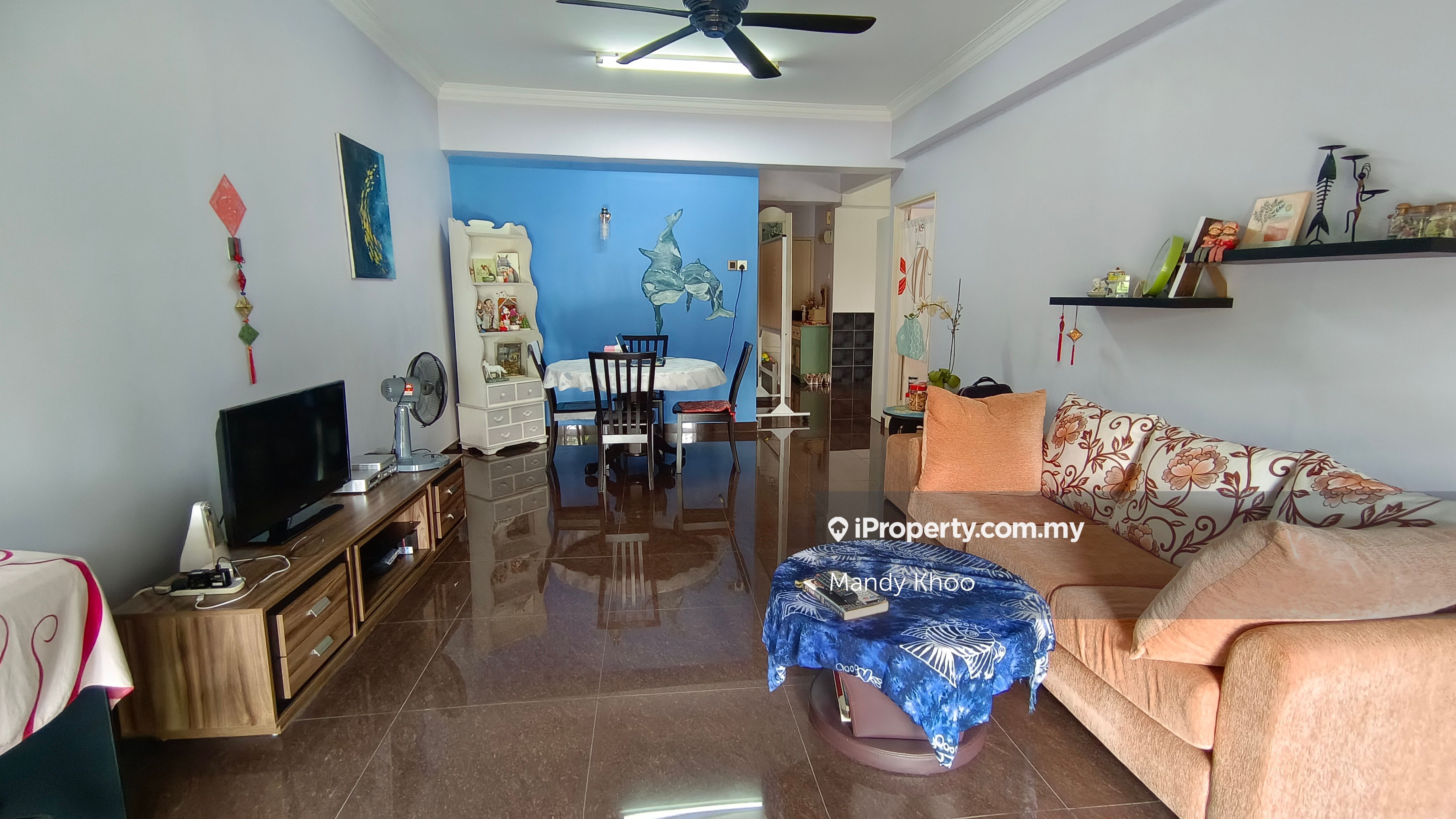 La Villas Condominium End lot Condominium 3 bedrooms for sale in