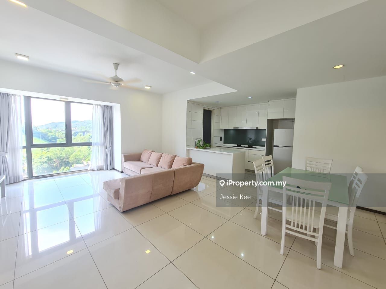 The Breezeway Condominium 2+1 bedrooms for rent in Desa ParkCity, Kuala Lumpur