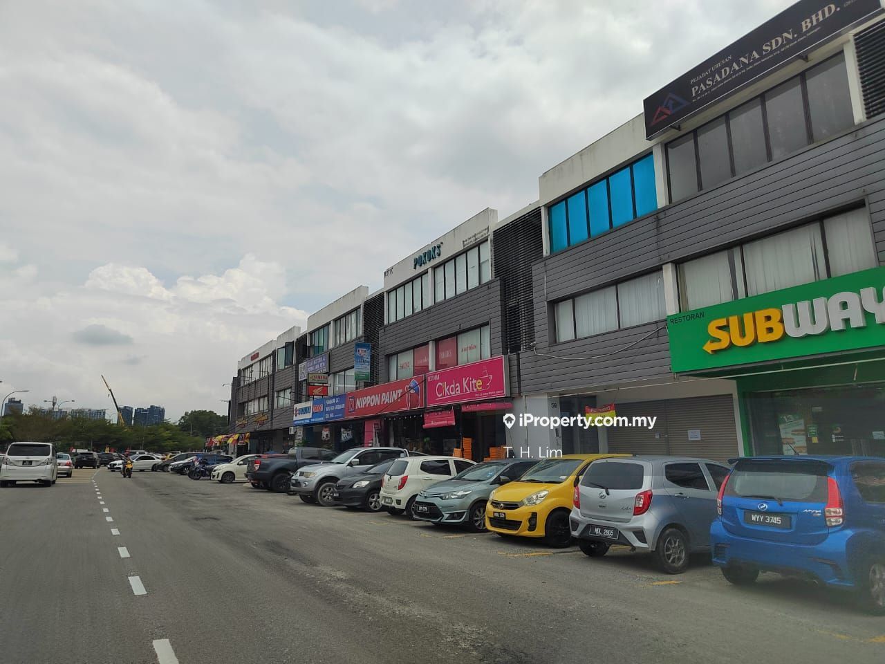 Setia Alam Setia Taipan hot area ground floor shop for rent, Shah Alam