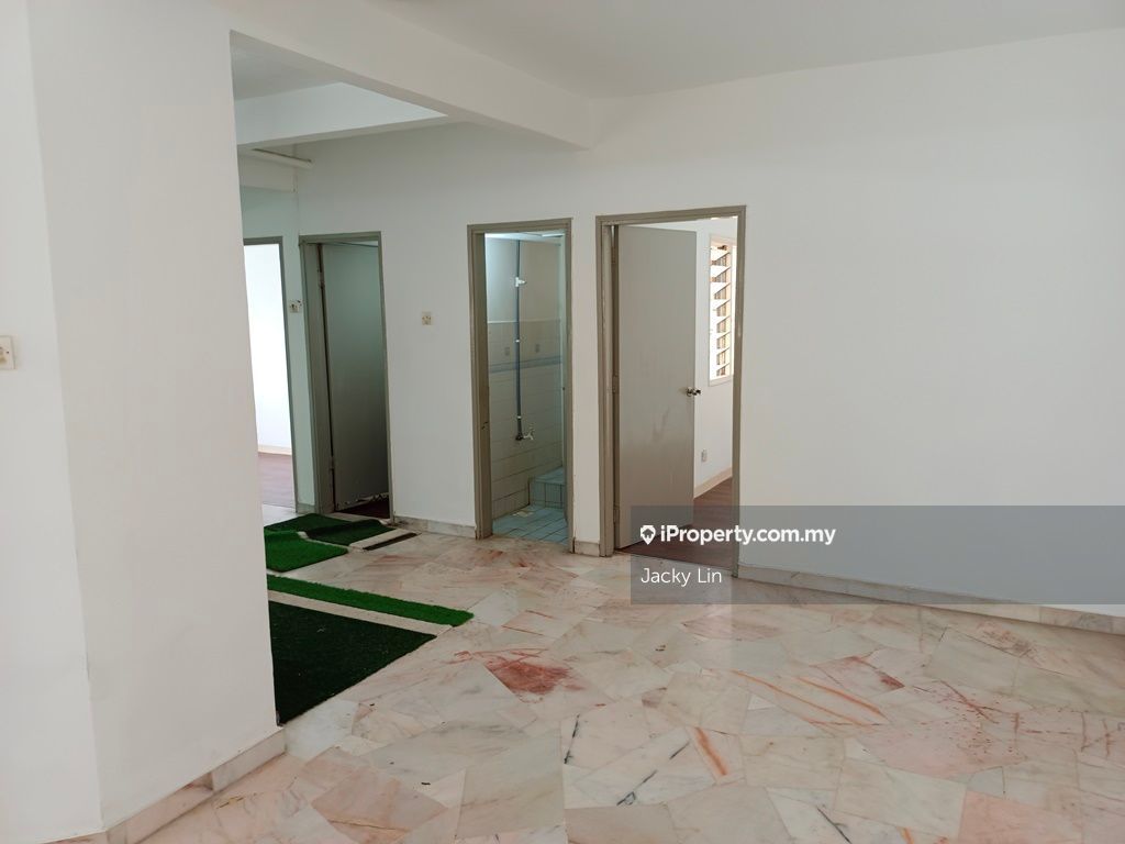 Subang Perdana Goodyear Court 5 Apartment 3 bedrooms for rent in Subang Jaya, Selangor