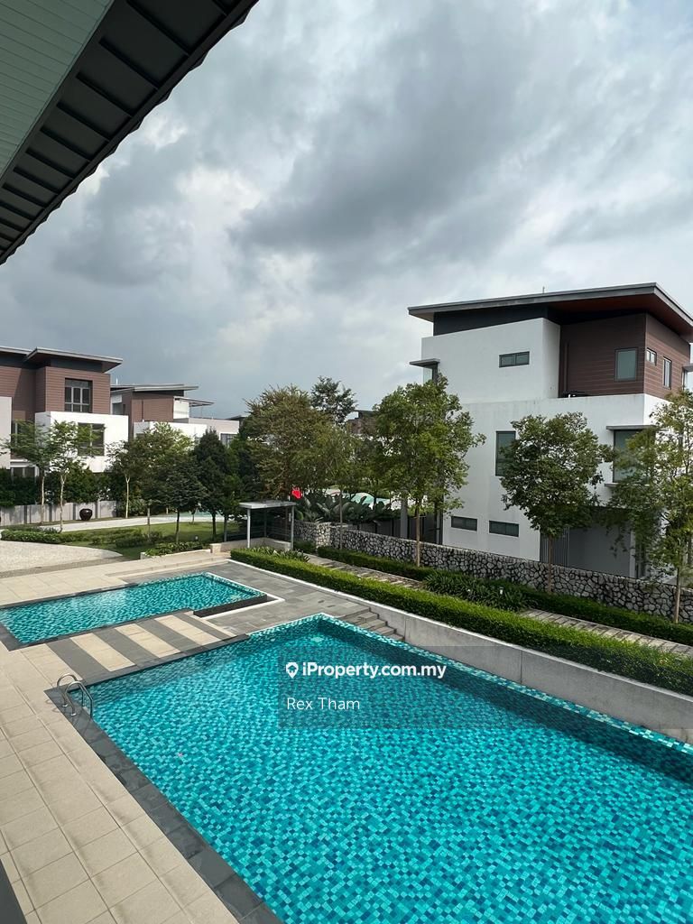 Gated & Guarded Residence, Kota Kemuning Intermediate Bungalow 6