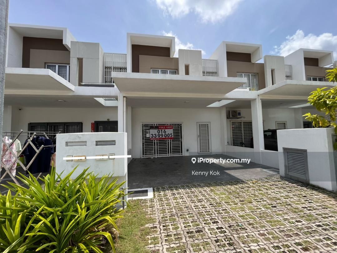 Cybersouth, Dengkil, Cyberjaya Intermediate 2sty Terrace/Link House 3