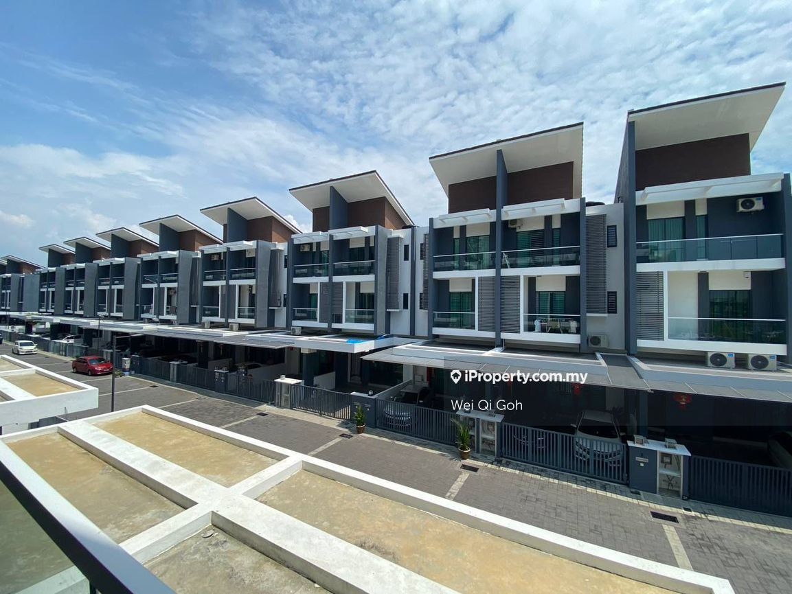 Spectrum Garden, Bukit Mertajam 3sty Terrace/Link House 5 bedrooms for