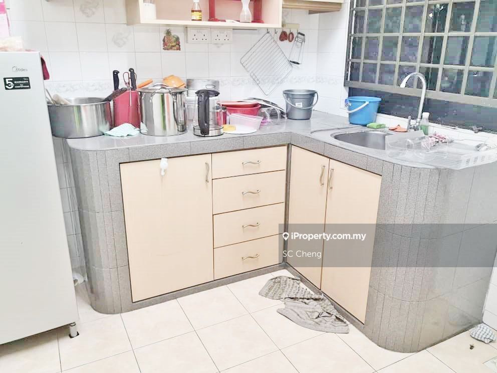 TAMAN TAN SRI YAACOB,2 STOREY HOUSE, Skudai for sale RM435000