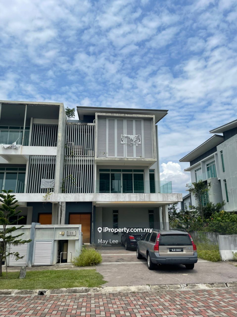 D'Island Residence, Puchong 3sty Terrace/Link House 6 bedrooms for