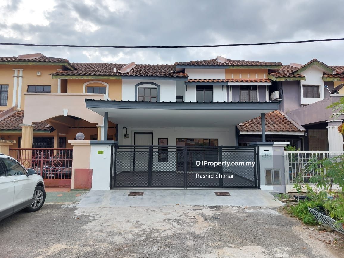 Taman Ozana Impian, Ayer Keroh 2sty Terrace/Link House 4 bedrooms for