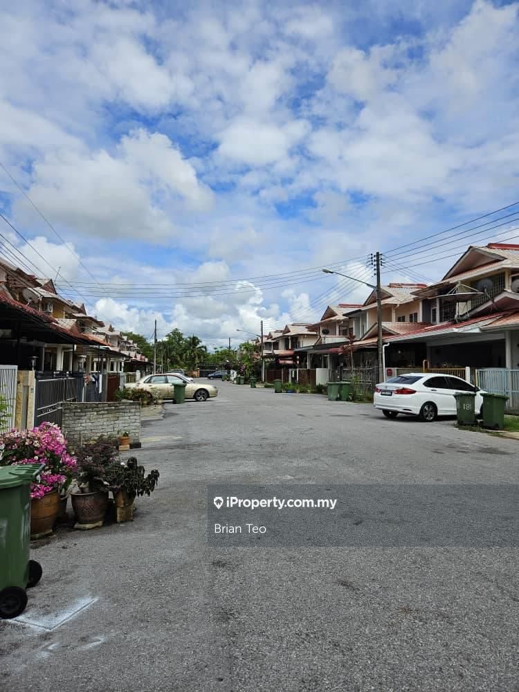 Batu Kawa, Kuching 1.5sty Terrace/Link House 3 bedrooms for sale