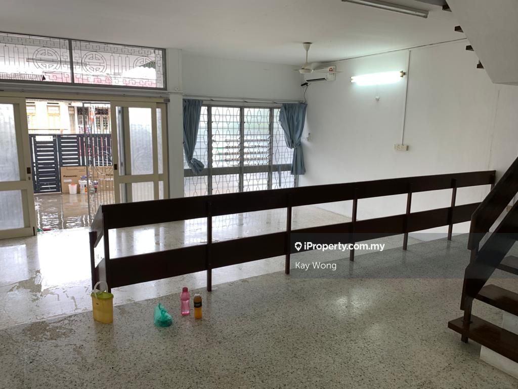 Lorong Kuching 2 Storey Terrace, Pulau Tikus