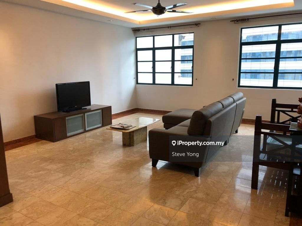 Corinthian Condominium Intermediate Condominium 3 bedrooms for rent in