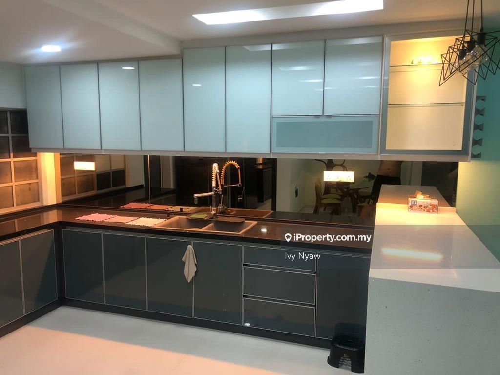 Bukit Rahman Putra , Bandar Baru Sungai Buloh , Sungai Buloh