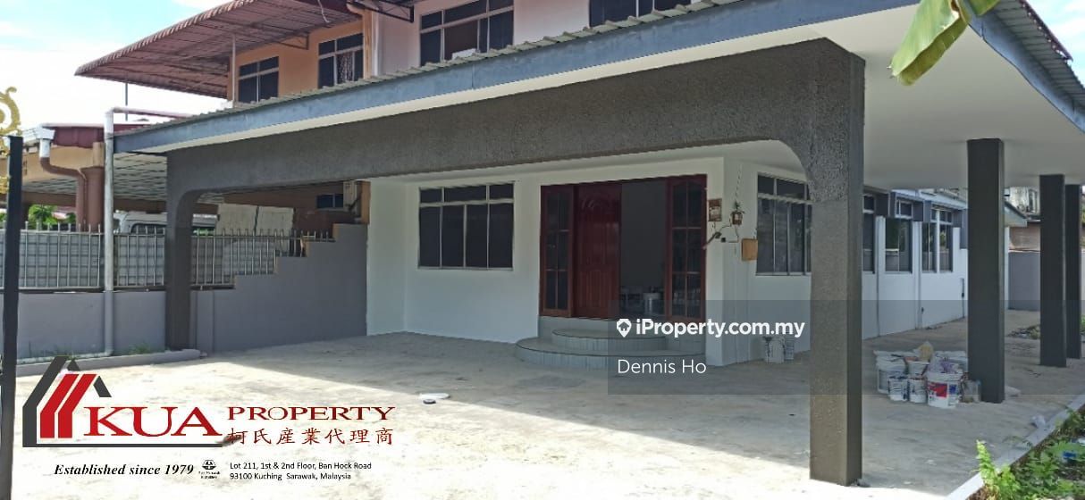 Nanas Road West, Near Unaco, Kuching Semi-detached House 4 