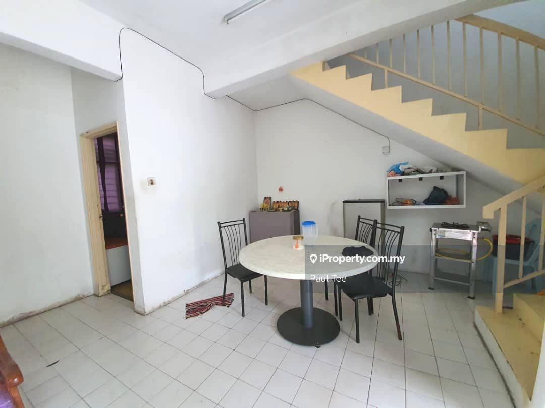 Johor Jaya , Johor Bahru Intermediate 2-sty Terrace/Link House 4 