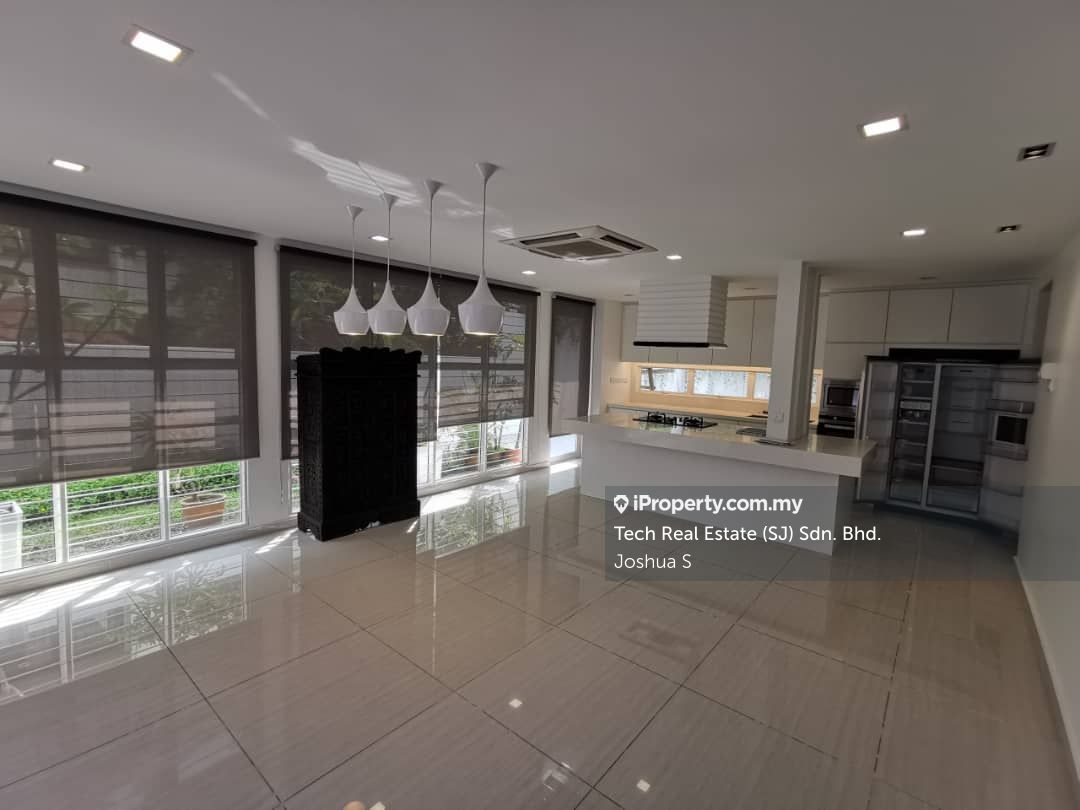 Bukit Damansara, Damansara Heights