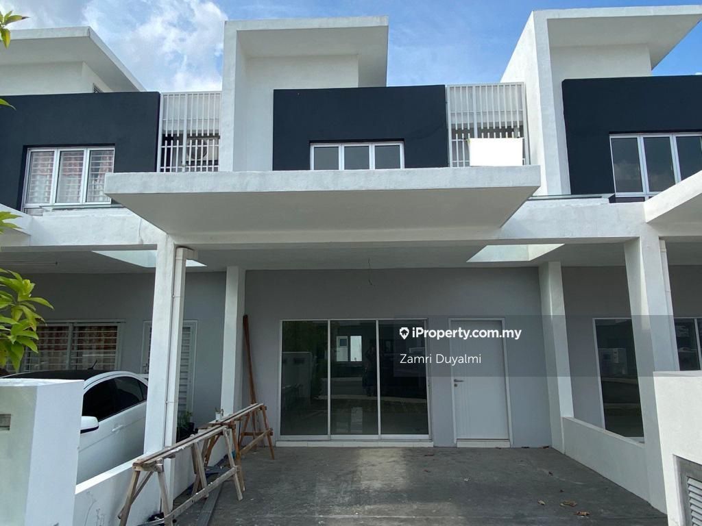 Cybersouth, Dengkil