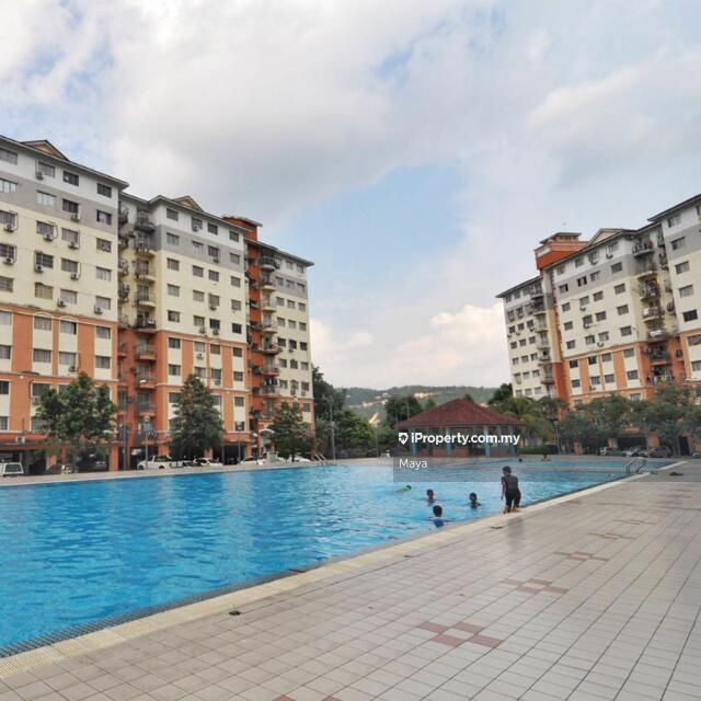 Sri Hijau Intermediate Condominium 3 Bedrooms For Sale In Cheras Selangor Iproperty Com My