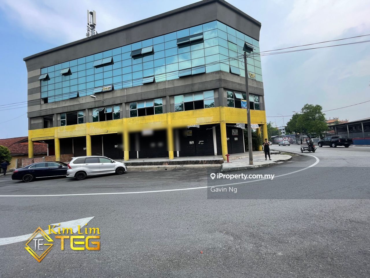 Meru Klang 4Storey Shoplot Corner, Klang Corner lot Shop for sale