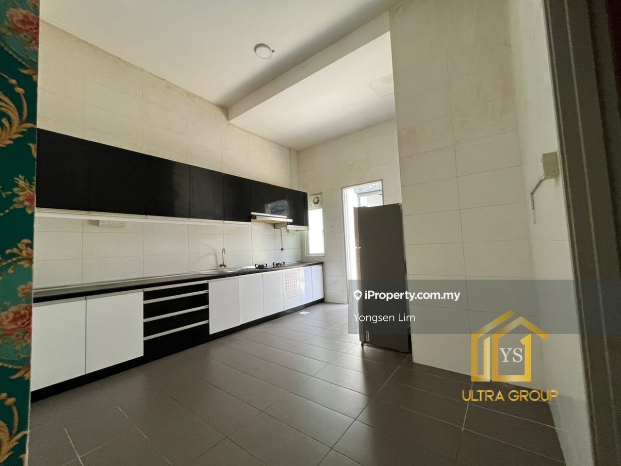 Canary Garden Klang Fully Furnishe Bandar Parkland, Klang Semidetached