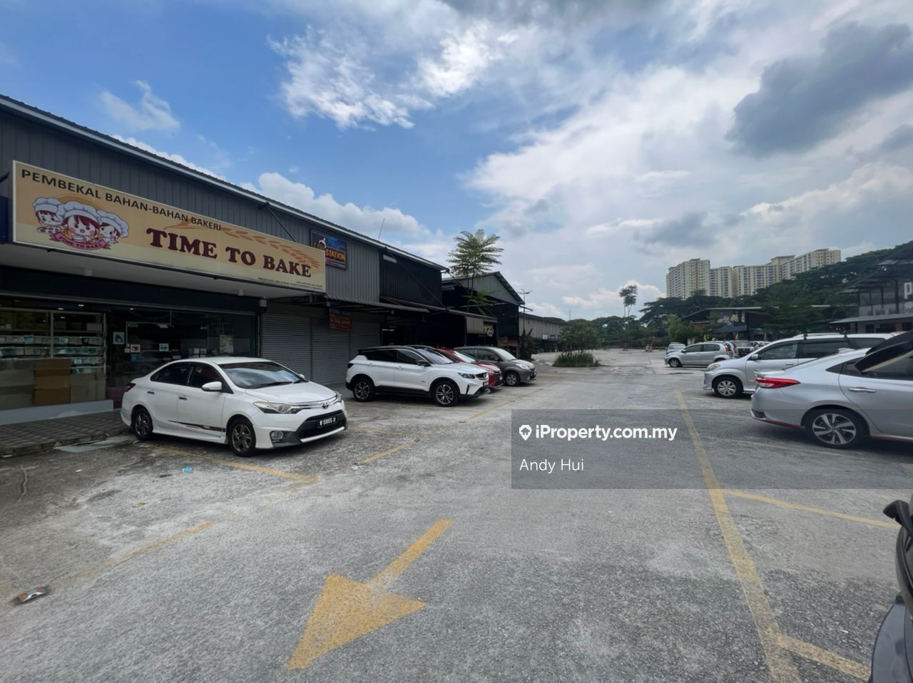 Setapak Village Double Storey Lakeside SemiD Shop Great Environment