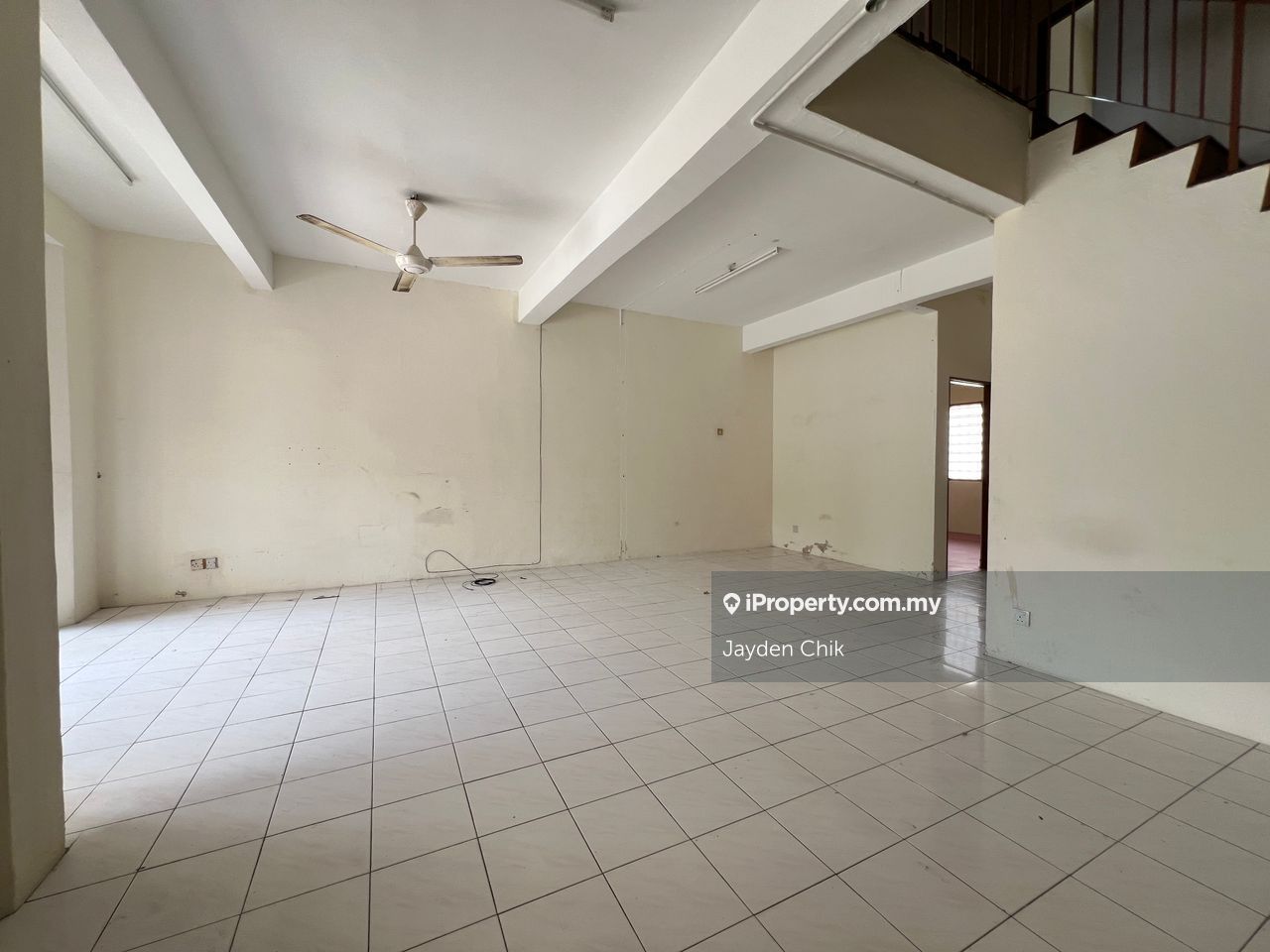 Double Storey House Taman Bukit Cheras Connaught, Cheras for rent