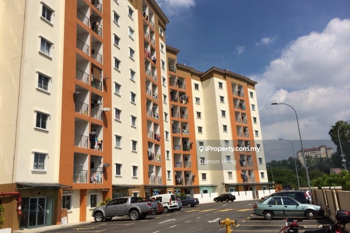 Ria Apartment Apartment 3 bedrooms for rent in Kepong, Selangor