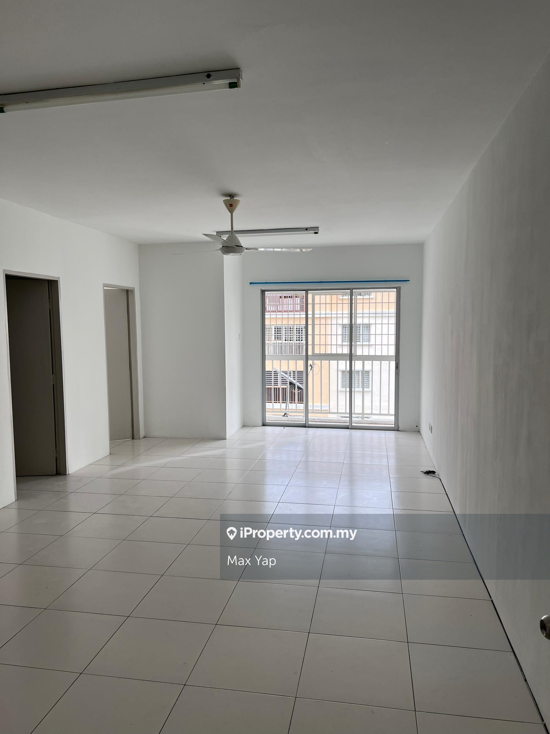 Lakeview Apartments, Taman Jasa Pewira, Selayang for rent RM900