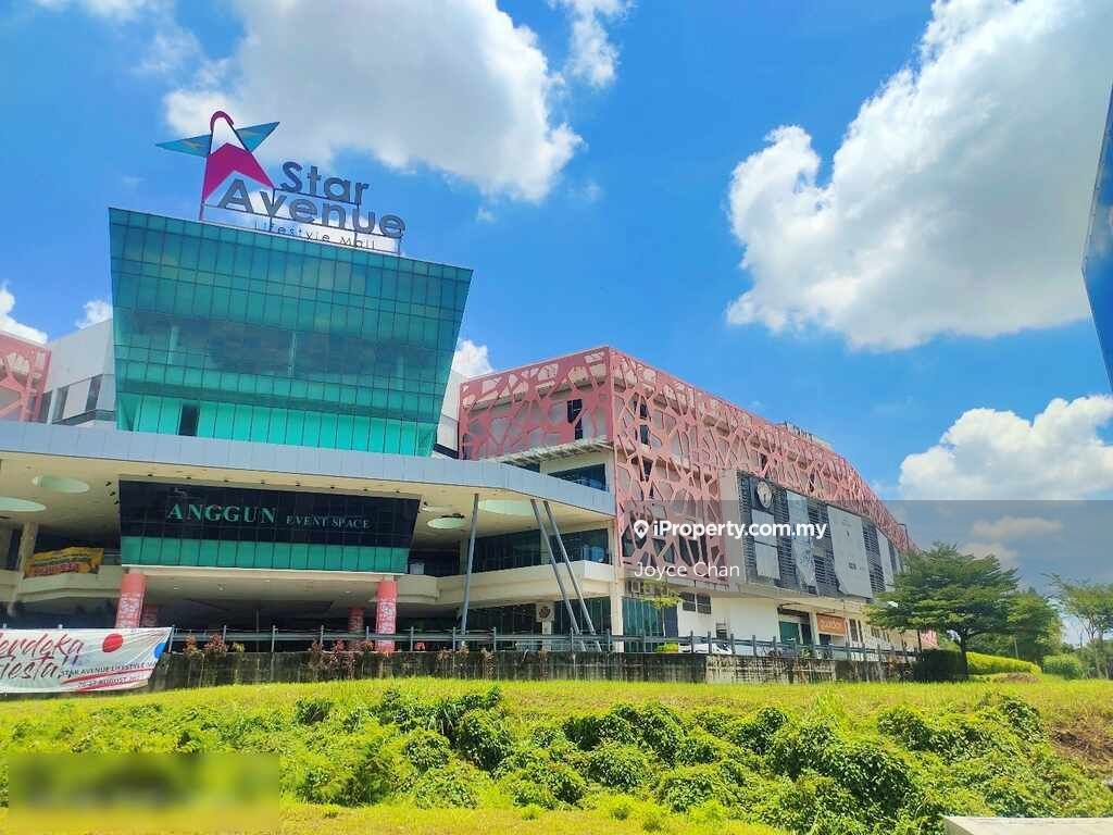 Star Avenue, Pusat Komersial Arena Bintang, Bandar Pinggiran Subang
