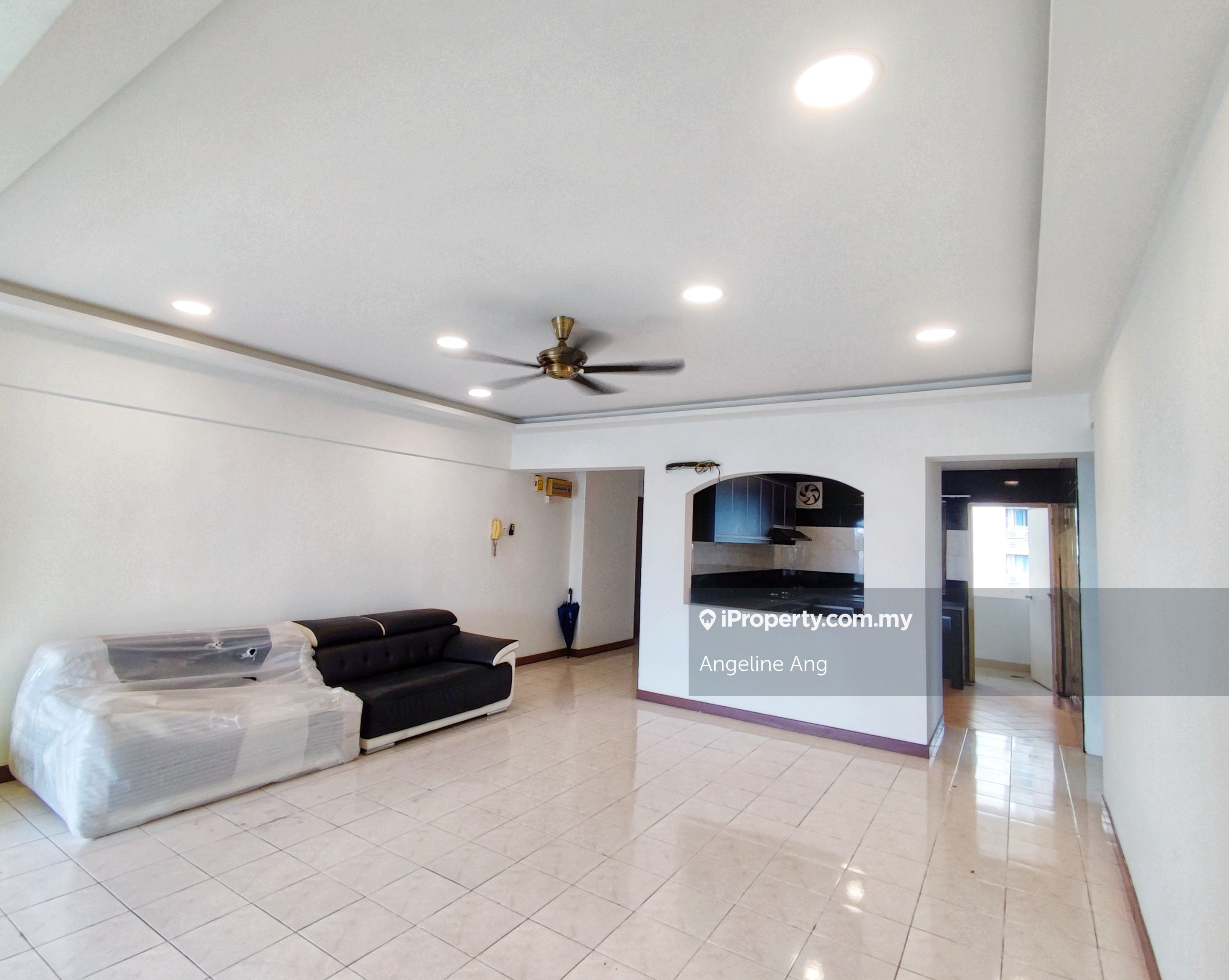 Vista Komanwel A Corner Lot Condominium 3+1 Bedrooms For Rent In Bukit ...