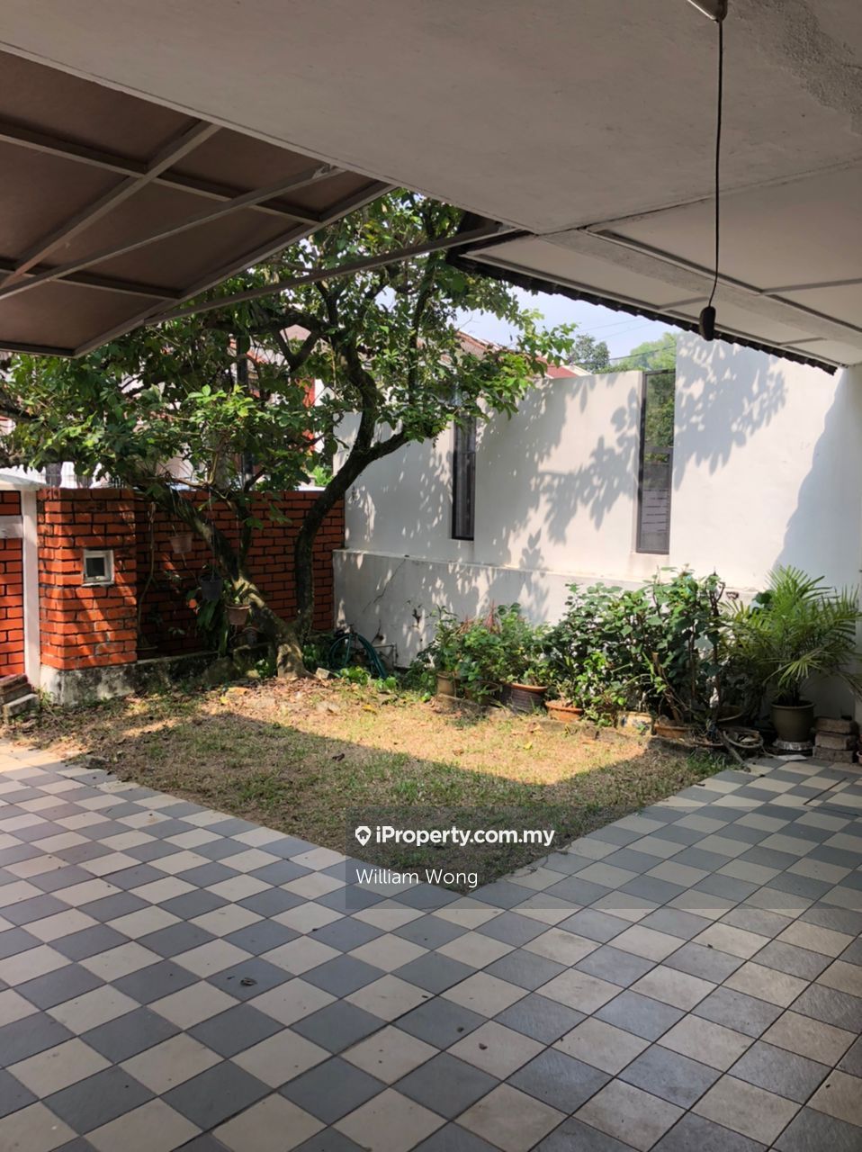 Damansara Heights Intermediate 2sty Terrace/Link House 4 bedrooms for