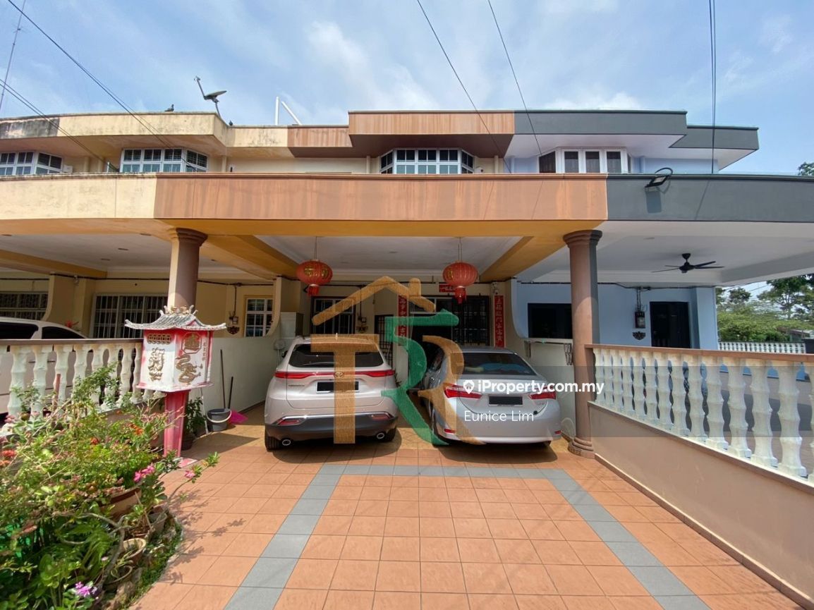 Double Storey Terrace Sungai Abong, Muar, Muar Intermediate 2sty