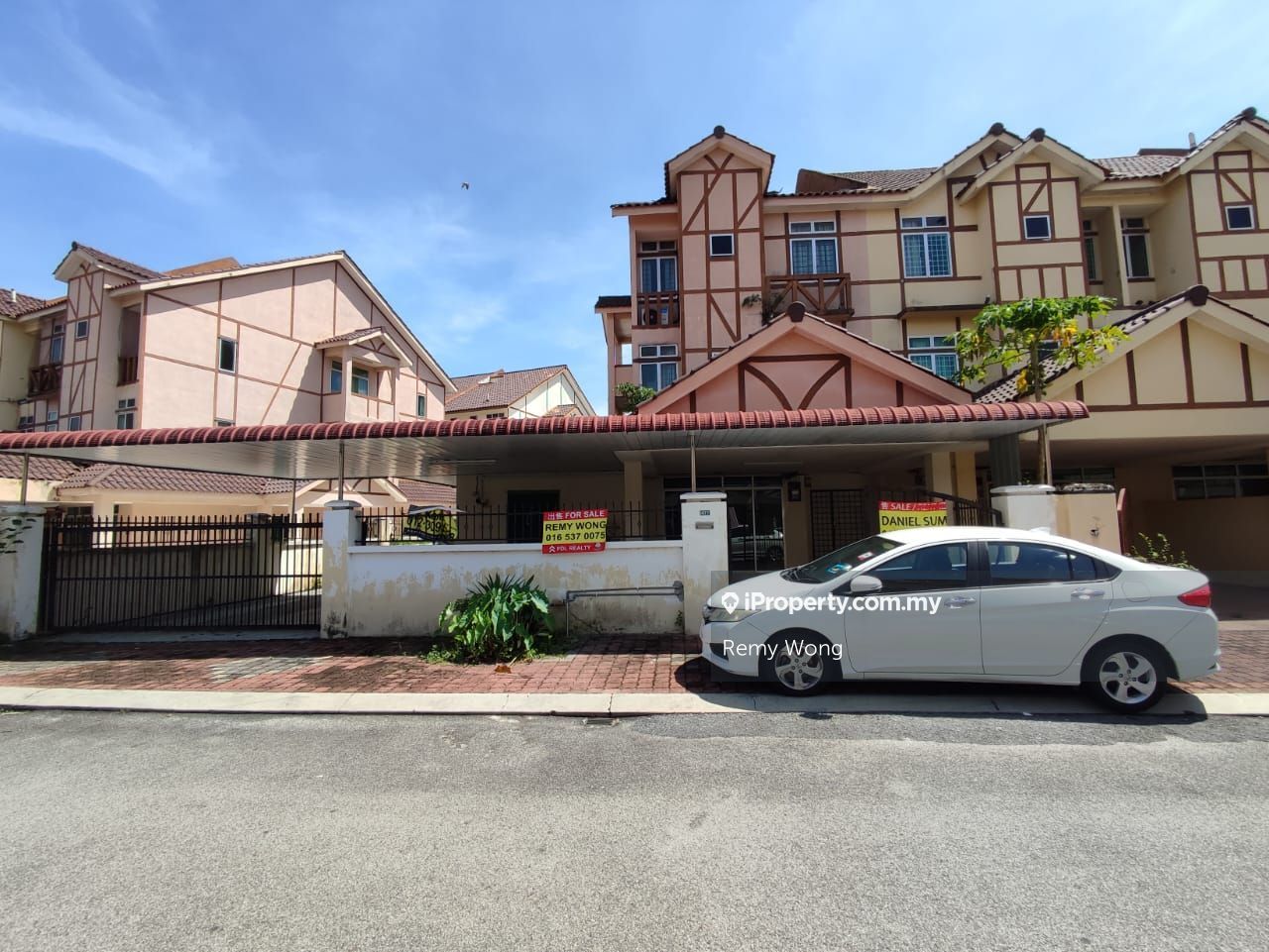 Westlake, Kampar Intermediate 3-sty Terrace/Link House 13 bedrooms for ...